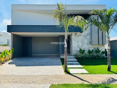 Casa de Condomínio com 3 Quartos à venda, 224m² no Setor Industrial, Sinop