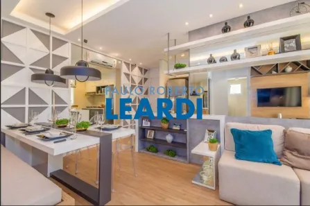 Apartamento com 2 Quartos à venda, 50m² no Parque das Nações, Santo André