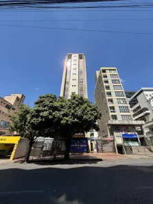 Sala Comercial para alugar, 90m² no Santa Efigênia, Belo Horizonte