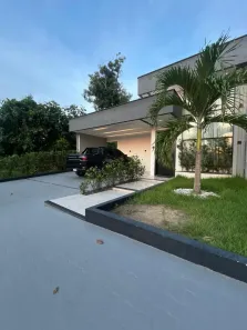 Casa de Condomínio com 3 Quartos à venda, 250m² no Ponta Negra, Manaus