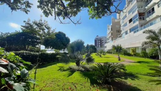 Apartamento com 3 Quartos à venda, 220m² no Abraão, Florianópolis
