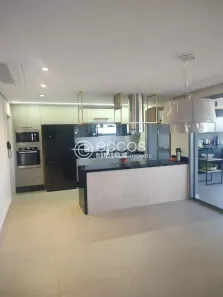 Apartamento com 3 Quartos para alugar, 187m² no Morada da Colina, Uberlândia