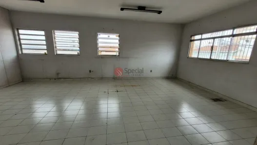 Prédio Comercial para alugar, 320m² no Vila Carrão, São Paulo