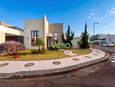 Casa com 3 Quartos para alugar, 203m² no Loteamento Residencial Jardim dos Ipês Amarelos, Americana