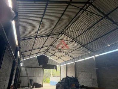 Galpão/Depósito/Armazém à venda, 220m² no Jardim Santa Inês, Suzano