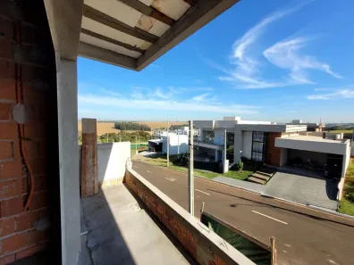 Casa de Condomínio com 3 Quartos à venda, 220m² no Olímpico, Londrina