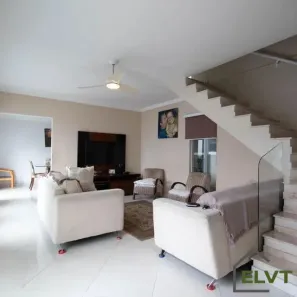 Sobrado com 3 Quartos à venda, 230m² no Pestana, Osasco