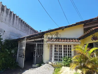 Casa com 4 Quartos à venda, 300m² no Sumaré, Caraguatatuba