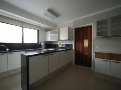 Apartamento com 4 Quartos à venda, 226m² no Cambuí, Campinas