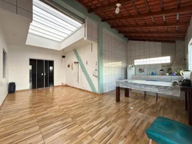 Casa com 3 Quartos para alugar, 80m² no Umbará, Curitiba