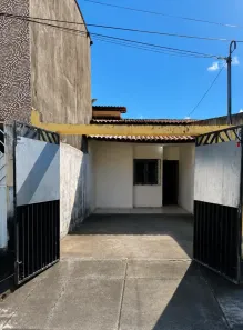 Casa com 2 Quartos à venda, 61m² no Siqueira, Fortaleza
