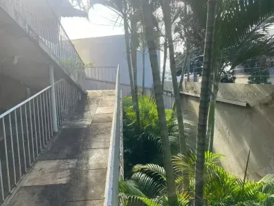 Casa com 5 Quartos à venda, 387m² no Caiçaras, Belo Horizonte