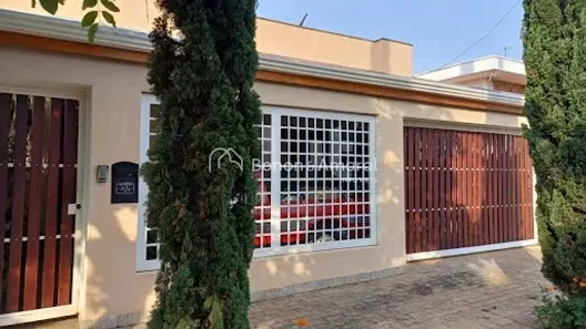 Casa com 4 Quartos à venda, 240m² no Jardim Primavera, Campinas