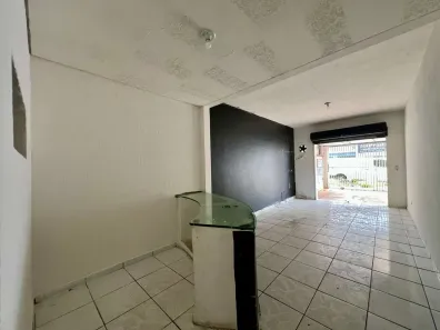 Ponto Comercial para alugar, 45m² no Novo Mundo, Curitiba