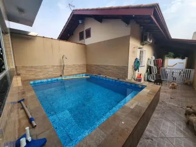 Casa com 2 Quartos à venda, 125m² no Chácara Glória, Itanhaém
