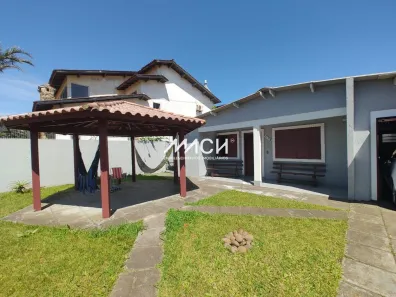 Casa com 2 Quartos à venda, 104m² no Tramandaí, Tramandaí