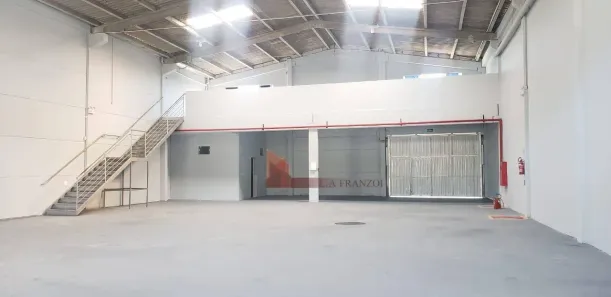 Galpão/Depósito/Armazém para alugar, 1213m² no Ressacada, Itajaí