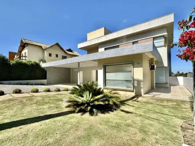 Casa de Condomínio com 3 Quartos à venda, 306m² no Pousada dos Bandeirantes, Carapicuíba