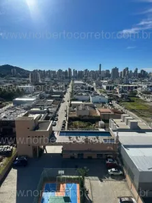 Apartamento com 2 Quartos para alugar, 60m² no Morretes, Itapema