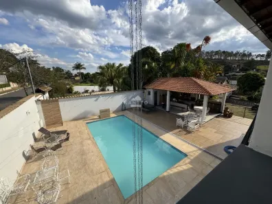 Casa com 4 Quartos à venda, 244m² no Parque Jardim da Serra, Juiz de Fora