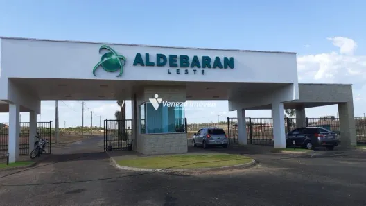 Lote/Terreno à venda, 253m² no Verde Lar, Teresina