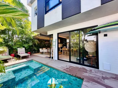 Casa de Condomínio com 4 Quartos à venda, 270m² no Camburi, São Sebastião