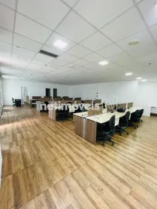 Sala Comercial para alugar, 235m² no Vila Cordeiro, São Paulo