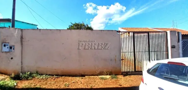 Casa com 2 Quartos à venda, 72m² no Jardim Maria Celina, Londrina