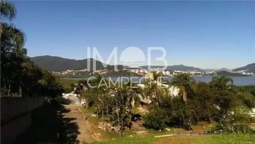 Lote/Terreno à venda, 662m² no Cacupé, Florianópolis