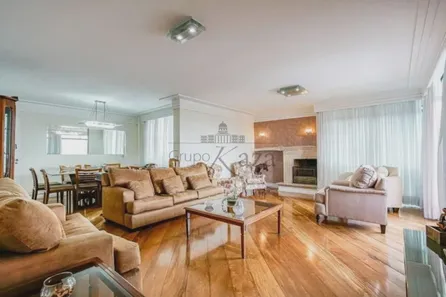 Apartamento com 3 Quartos à venda, 181m² no Campo Belo, São Paulo
