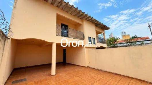 Casa com 11 Quartos à venda, 482m² no Setor Leste Universitário, Goiânia