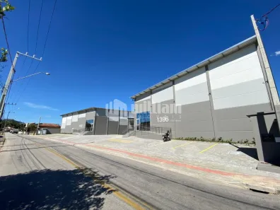 Galpão/Depósito/Armazém para alugar, 726m² no Limoeiro, Brusque
