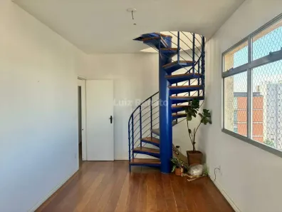 Cobertura com 3 Quartos para alugar, 240m² no Santo Antônio, Belo Horizonte