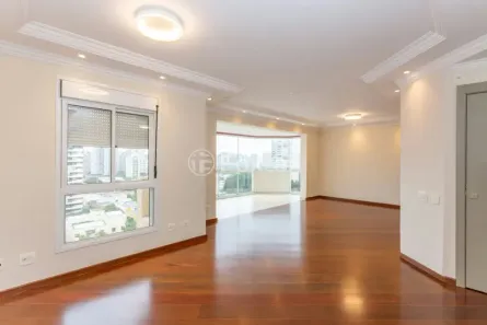 Apartamento com 3 Quartos à venda, 142m² no Vila Uberabinha, São Paulo