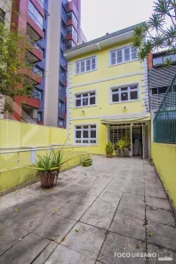 Casa com 1 Quarto à venda, 222m² no Rio Branco, Porto Alegre