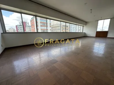 Apartamento com 3 Quartos à venda, 250m² no Jardim Paulista, São Paulo
