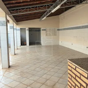 Casa com 3 Quartos à venda, 273m² no Palmital, Marília