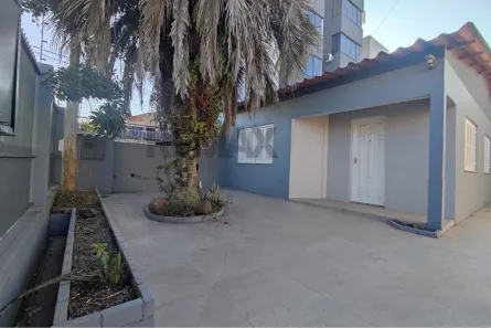 Casa com 3 Quartos para alugar, 131m² no Vila Parque Brasília, Cachoeirinha
