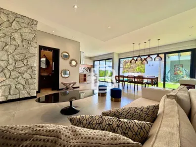 Casa de Condomínio com 3 Quartos à venda, 220m² no Jardim Residencial Alto de Itaici, Indaiatuba