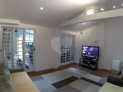 Casa com 3 Quartos à venda, 240m² no Vila Ribeiro de Barros, São Paulo