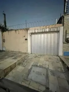Casa com 3 Quartos à venda, 73m² no Cajazeiras, Fortaleza