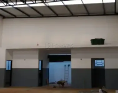 Ponto Comercial para alugar, 240m² no , Cravinhos