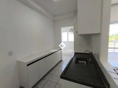 Apartamento com 2 Quartos para alugar, 69m² no Centro, Jacareí