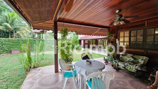 Casa com 4 Quartos à venda, 220m² no Vargem Grande, Rio de Janeiro