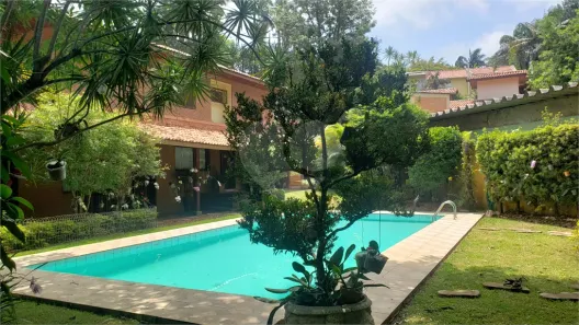 Sobrado com 4 Quartos à venda, 500m² no Jardim Marajoara, São Paulo