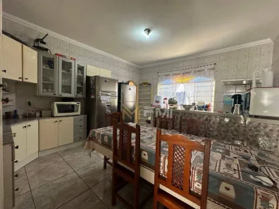 Casa com 4 Quartos à venda, 232m² no Jardim Santa Amélia, Hortolândia