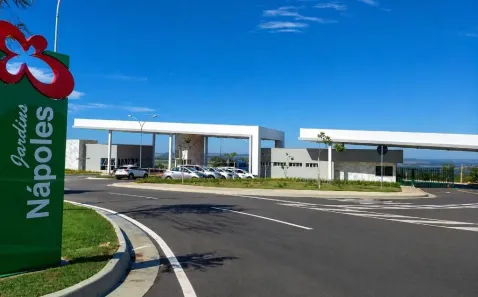 Lote/Terreno à venda, 360m² no Jardins Nápoles, Senador Canedo