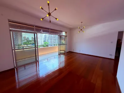 Apartamento com 3 Quartos para alugar, 155m² no Batista Campos, Belém