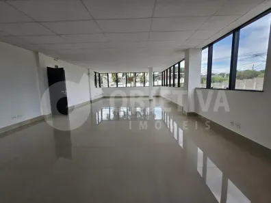 Sala Comercial para alugar, 110m² no Jardim Sul, Uberlândia