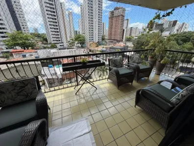 Apartamento com 4 Quartos à venda, 300m² no Casa Forte, Recife